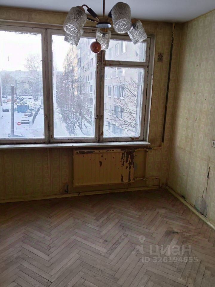 Продажа 3-комн квартиры на вторичном рынке Софийская улица, 37К1