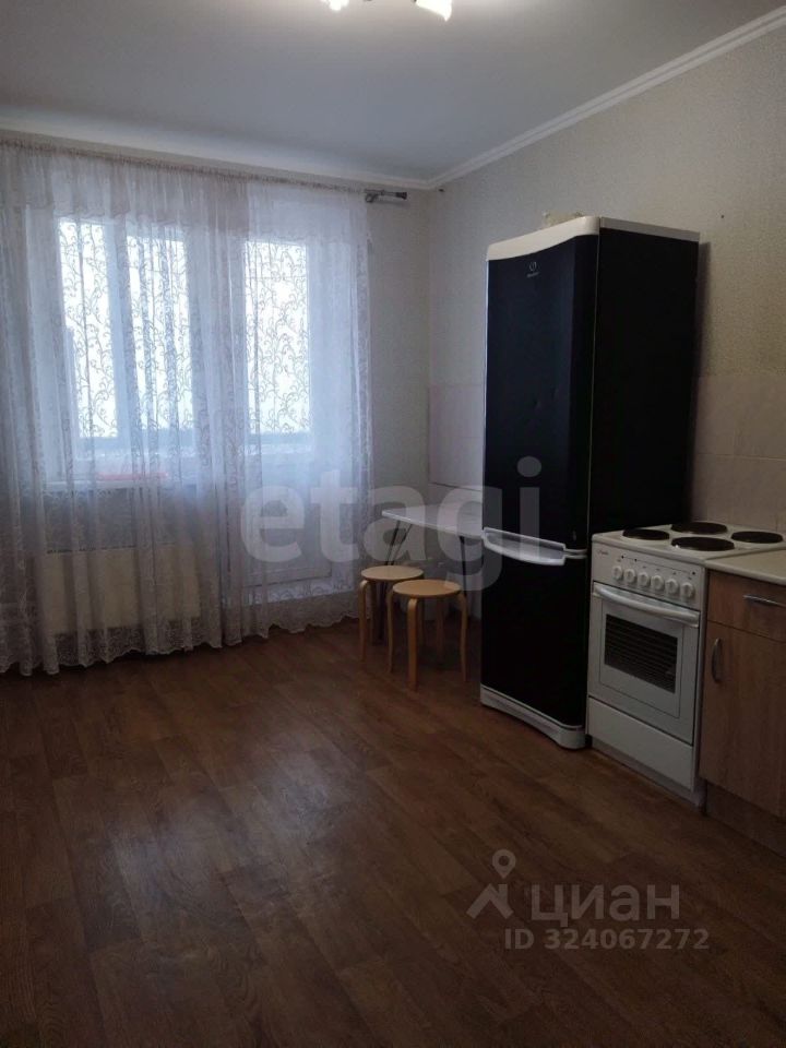 Аренда 2-комн квартиры на вторичном рынке Одинцово, улица Чистяковой, 52