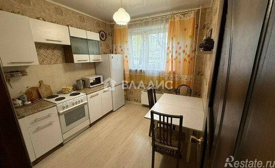 Продажа 2-комн квартиры на вторичном рынке Челябинская улица,  д. 24 к1