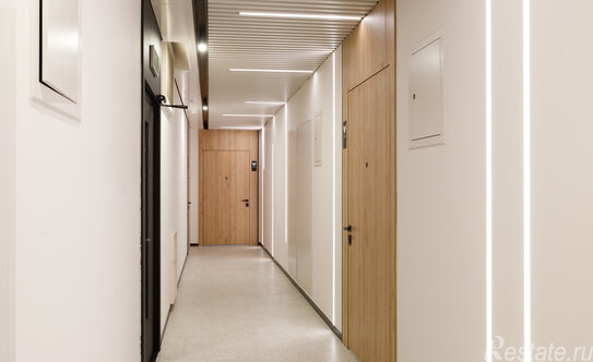 Продажа 4-комн квартиры на вторичном рынке улица Годовикова,  д. 11 к2