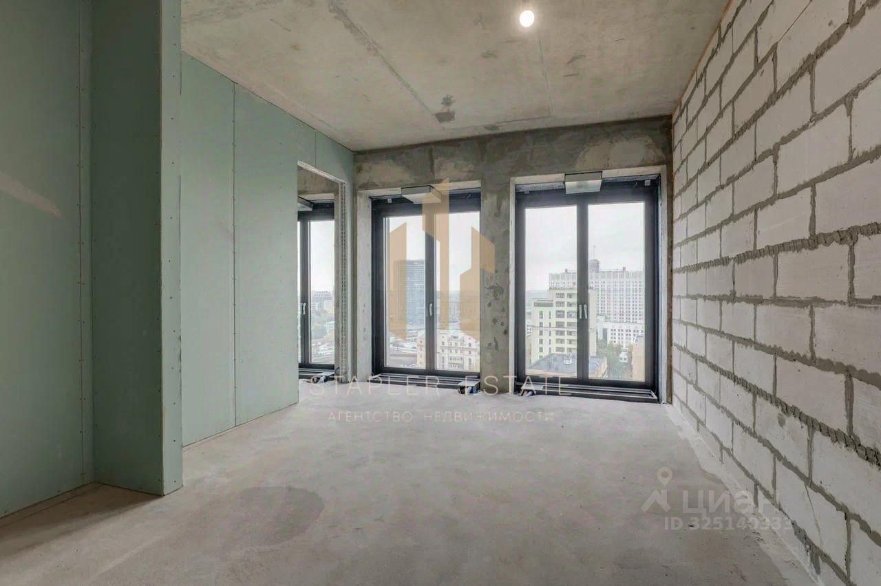 Продажа 3-комн квартиры на вторичном рынке Дружинниковская улица, 15А