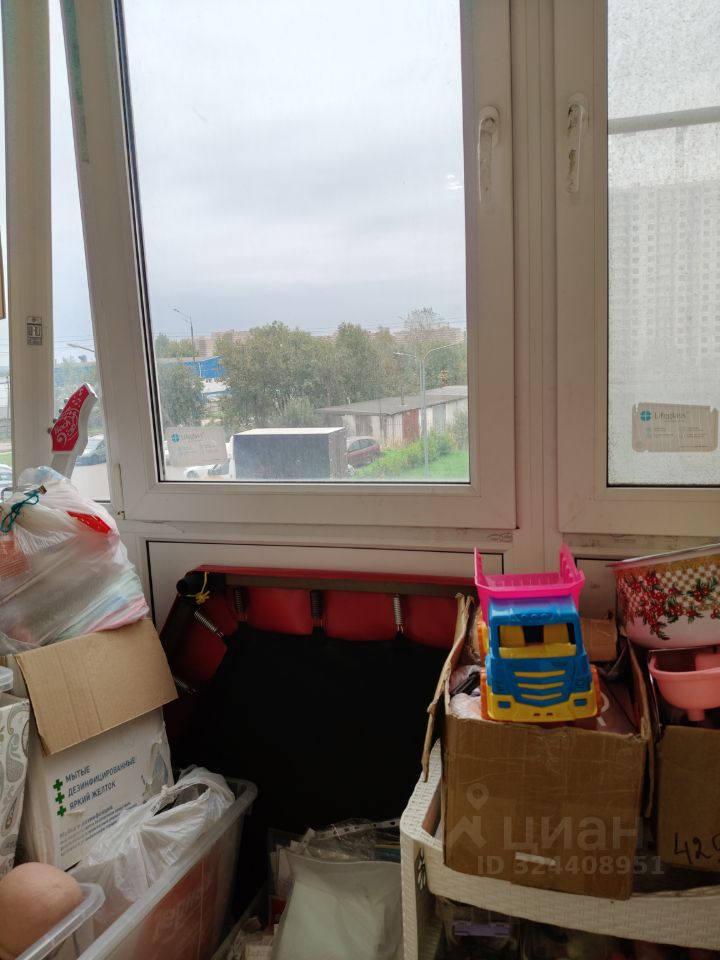 Продажа 1-комн квартиры на вторичном рынке пос. Бугры, улица Школьная, 6к3