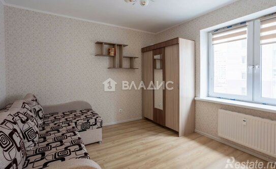 Продажа 2-комн квартиры на вторичном рынке Мурино, ул Екатерининская,  д. 8,  к. 1