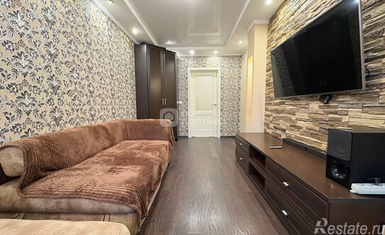 Продажа 1-комн квартиры на вторичном рынке улица Крыленко