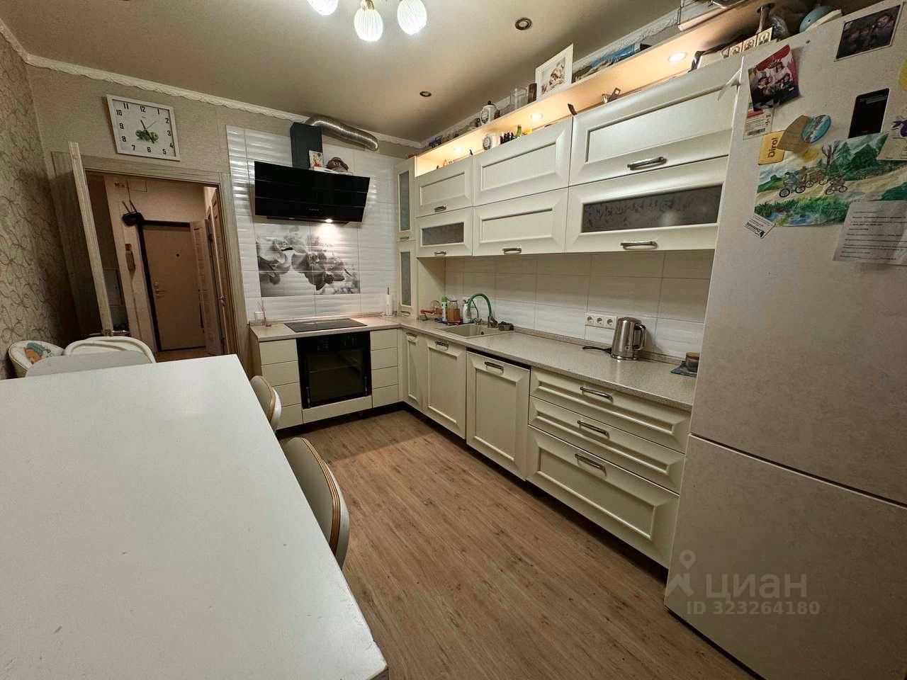 Продажа 2-комн квартиры на вторичном рынке Аничково пгт, 4