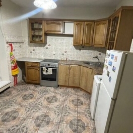 Продажа 1-комн квартиры на вторичном рынке Зелёный, Школьная улица,  д. 9