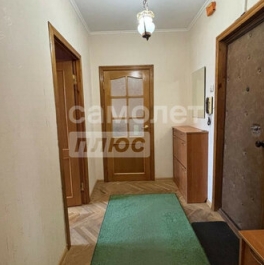 Продажа 1-комн квартиры на вторичном рынке Светланова ул,  д. 11 к1