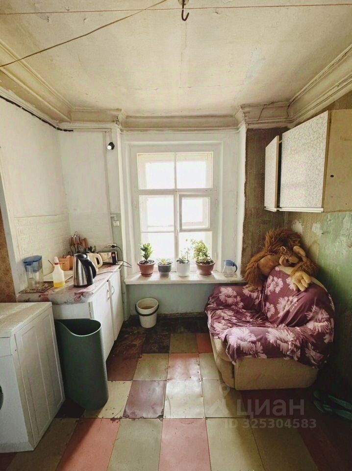Продажа комнаты Нейшлотский переулок, 15б