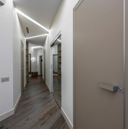 Продажа 3-комн квартиры на вторичном рынке Авиационная улица,  д. 77 к2