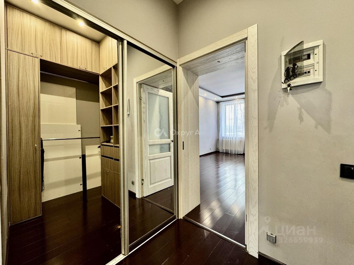 Продажа 2-комн квартиры на вторичном рынке Монино пгт, улица Маршала Красовского, 11