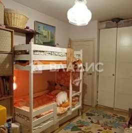 Продажа 1-комн квартиры на вторичном рынке площадь Европы