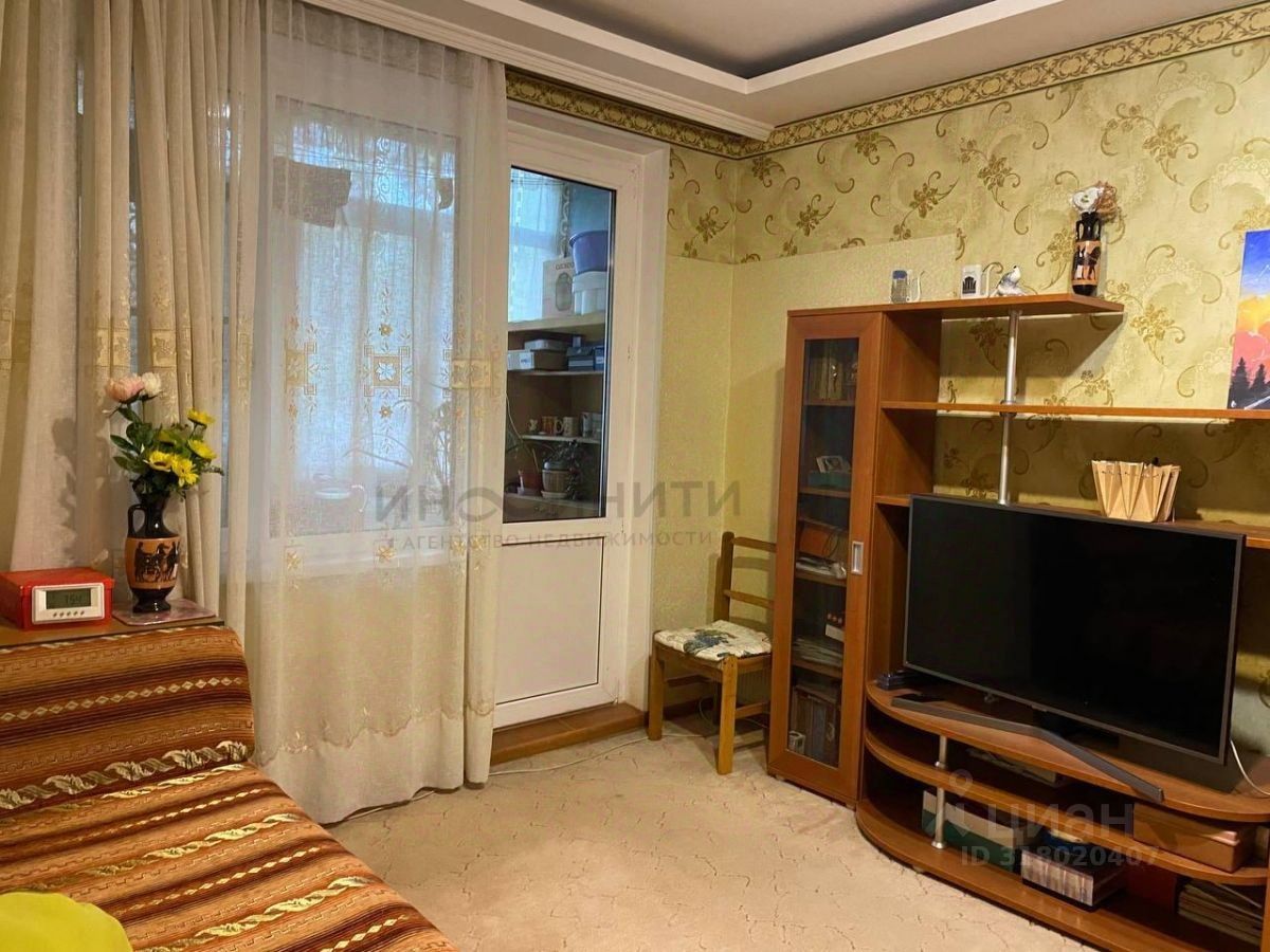 Продажа 3-комн квартиры на вторичном рынке Костромская улица, 20