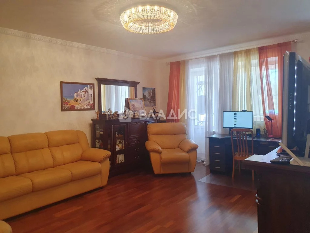 3-комн квартира ул. Главная,  д. 25