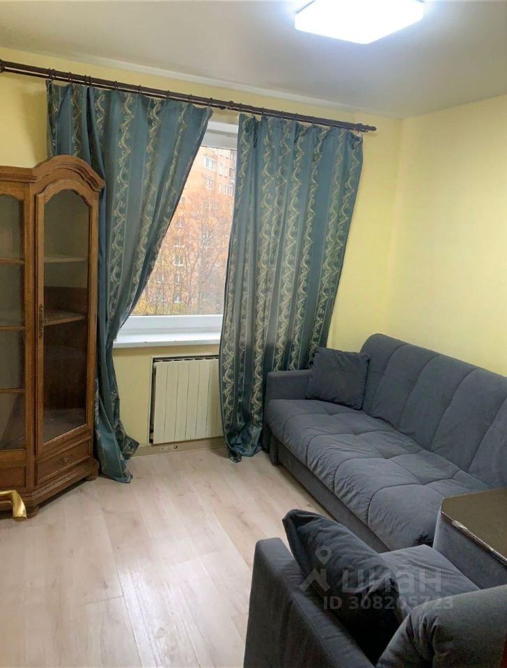 Аренда 3-комн квартиры на вторичном рынке Одинцово, Любы Новоселовой бульвар, 2А