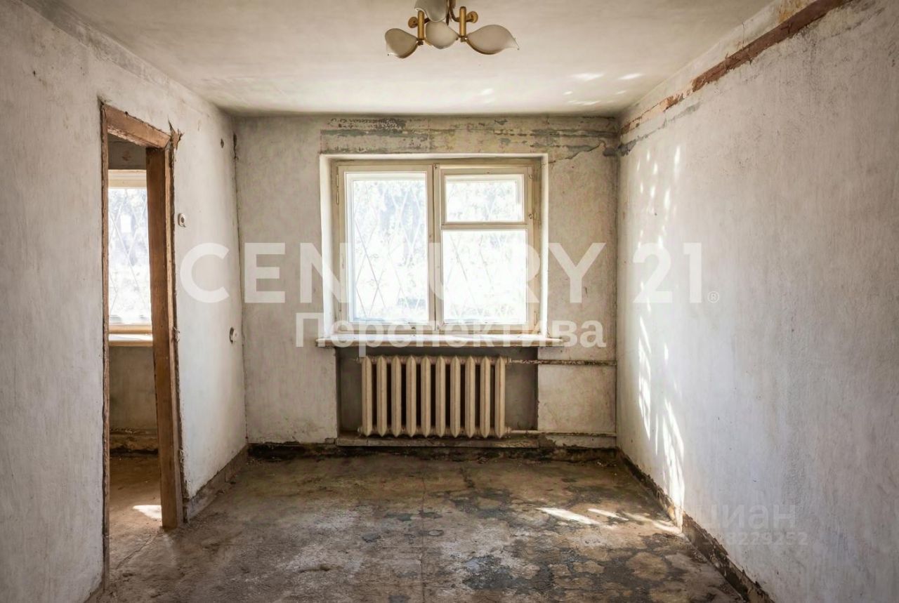 Продажа 2-комн квартиры на вторичном рынке Октябрьский пгт, улица Дорожная, 2