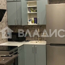 Продажа 1-комн квартиры на вторичном рынке проспект Лихачёва,  д. 18 к1