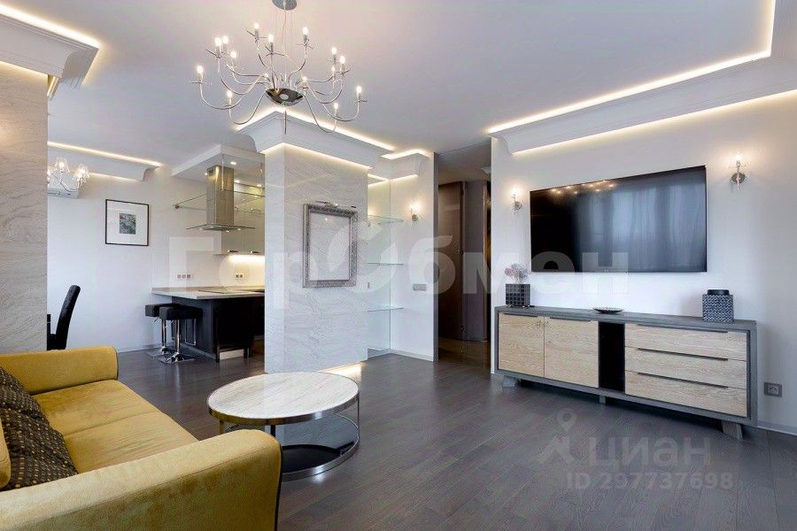 Продажа 3-комн квартиры на вторичном рынке Химки, улица Лавочкина, 25