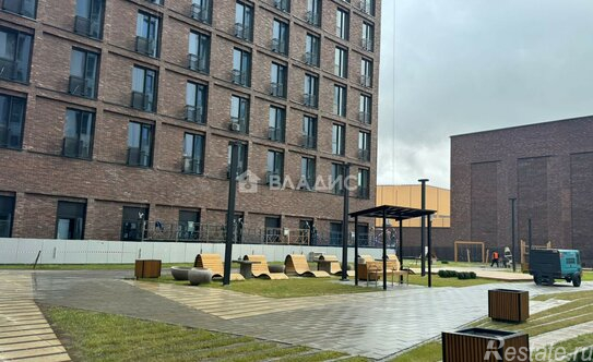 Продажа 2-комн квартиры на вторичном рынке Автомобильный проезд,  д. 4