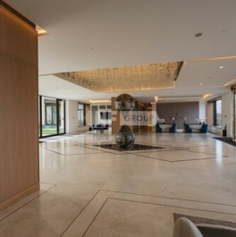 Продажа 2-комн квартиры на вторичном рынке наб Адмирала Лазарева,  д. 22