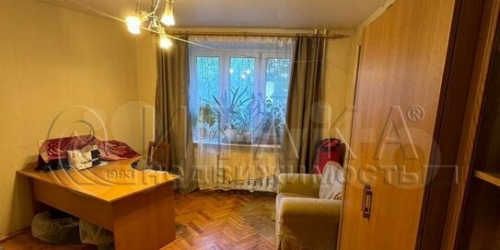 3-комн квартира Художников пр-кт,  д. 21