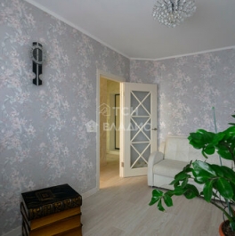 Продажа 2-комн квартиры на вторичном рынке Железнодорожный, Комсомольский проезд,  д. 4