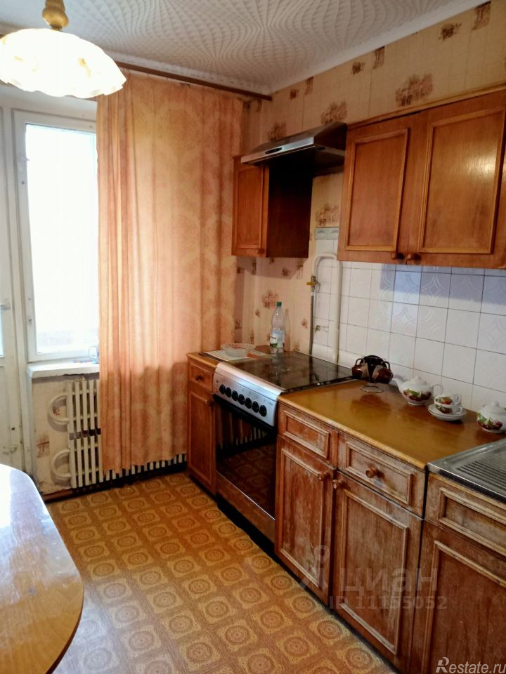 Продажа 2-комн квартиры на вторичном рынке Воскресенск, Пионерская улица,  д. 16