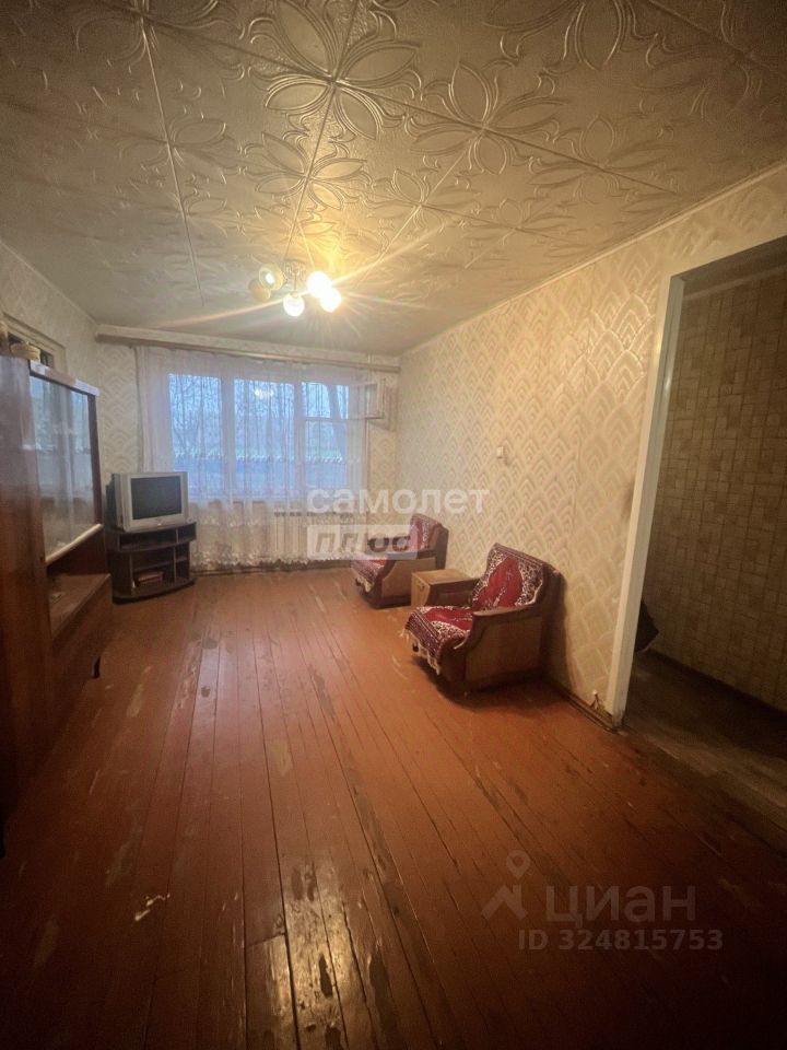 Продажа 2-комн квартиры на вторичном рынке Лопатинский мкр, улица Маркина,  д. 28А