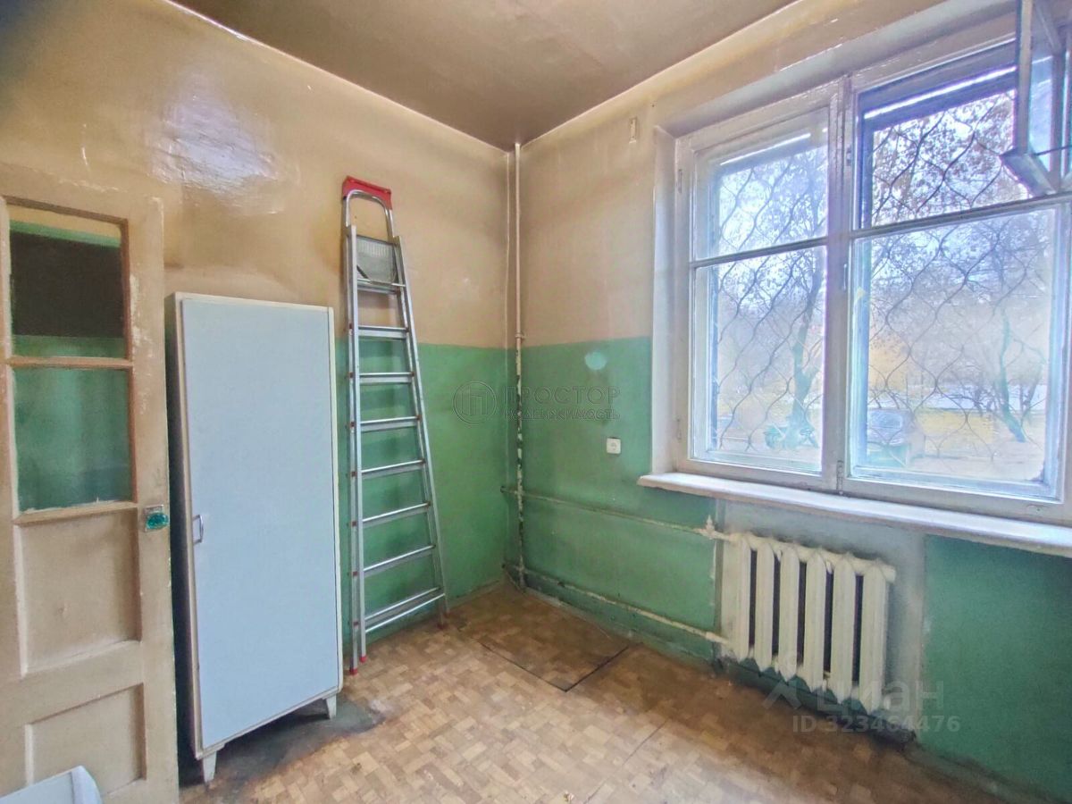 Продажа 2-комн квартиры на вторичном рынке улица Адмирала Макарова, 13