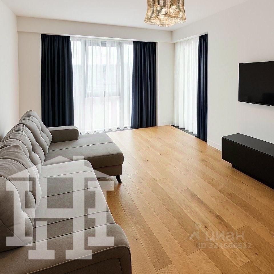 Продажа 2-комн квартиры на вторичном рынке Бумажный проезд, 4