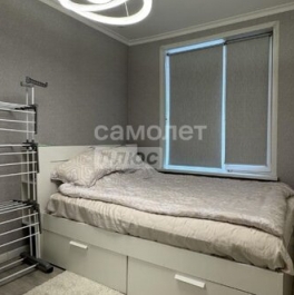 Продажа 2-комн квартиры на вторичном рынке Красногорск, ул Липовой Рощи,  д. 1,  к. 3