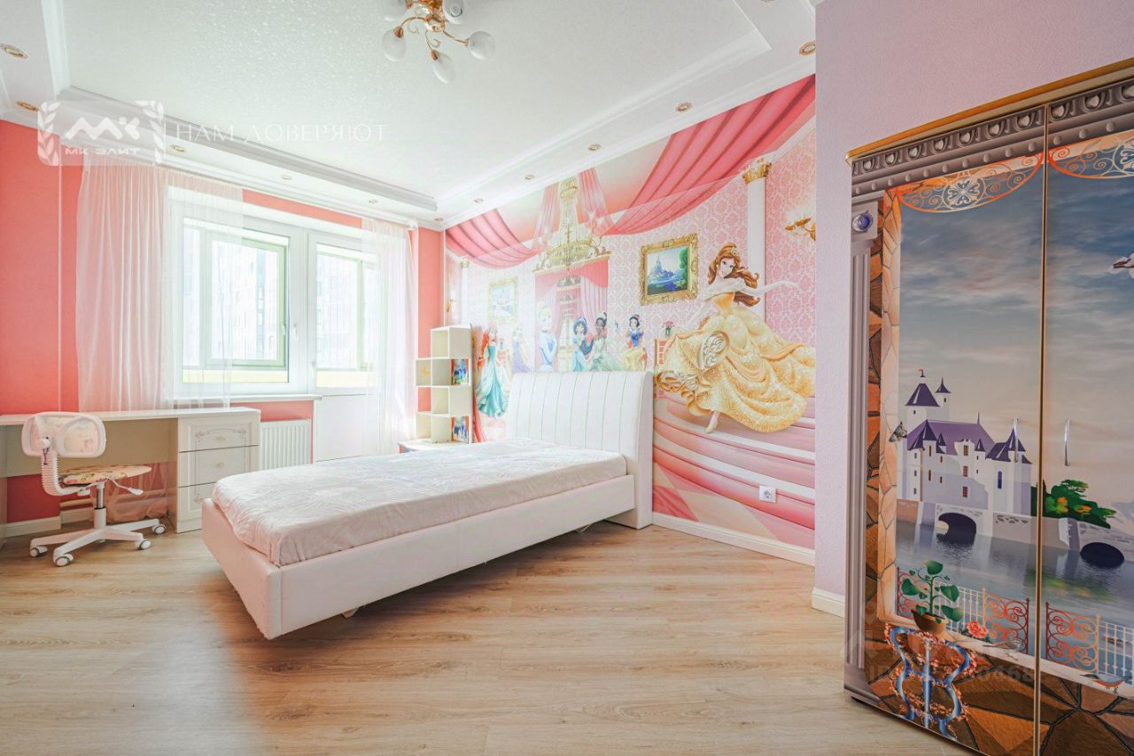 Продажа 4-комн квартиры на вторичном рынке улица Брянцева, 13к1