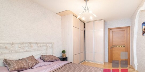 2-комн квартира Вятский 4-й пер,  д. 22Б