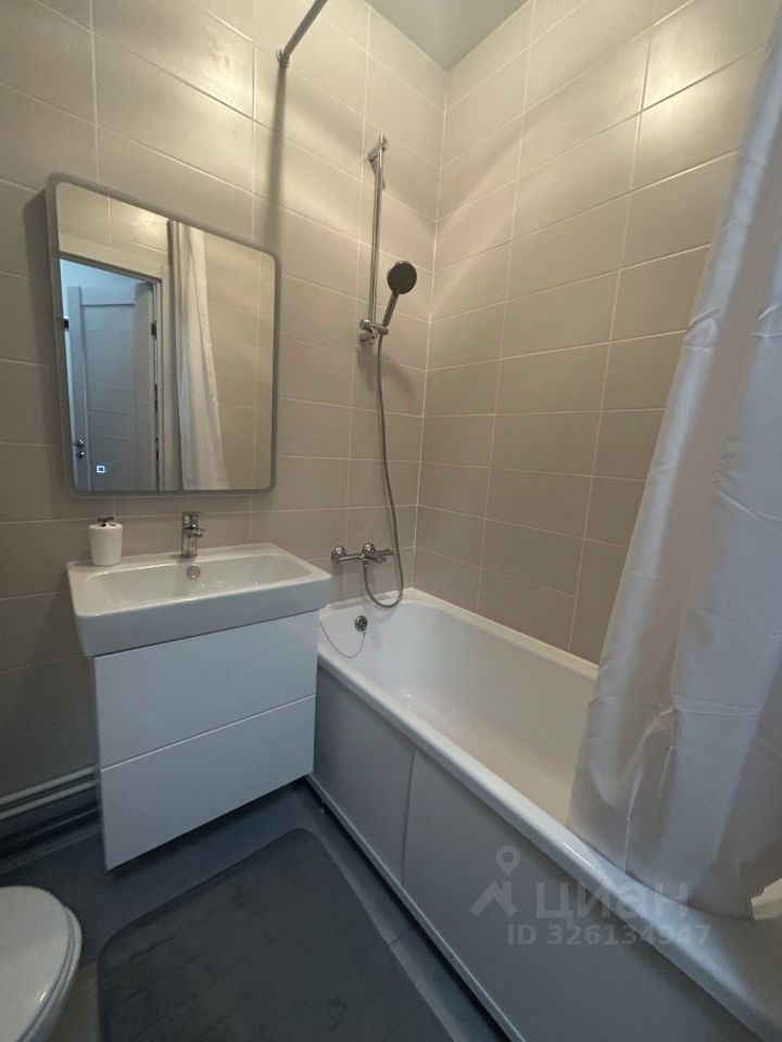 Аренда 1-комн квартиры на вторичном рынке пос. Бугры, улица Тихая, 3к2