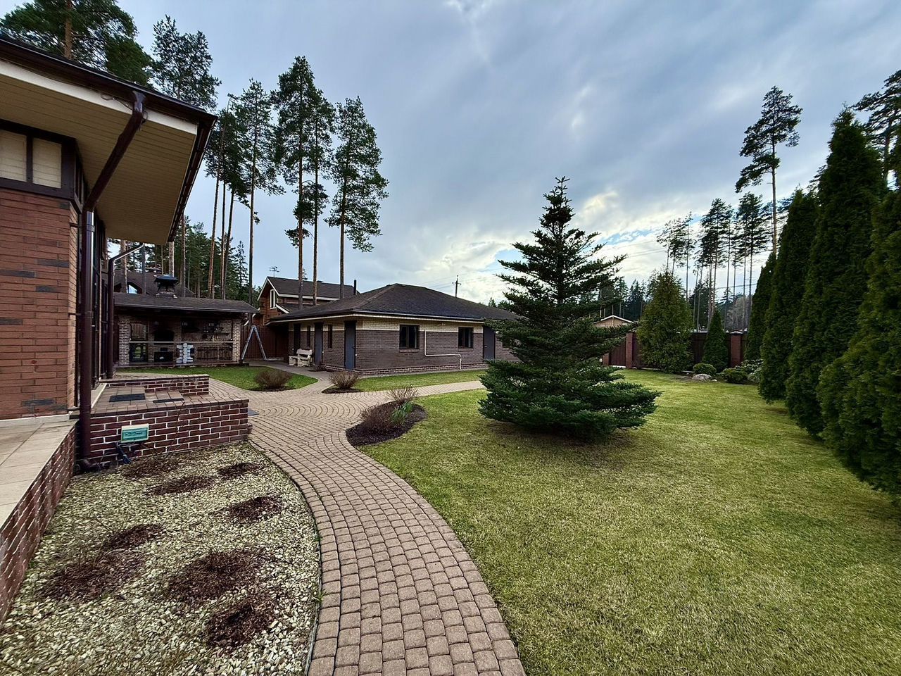 Продажа дома Рощино пгт, улица Ахматовой, 14