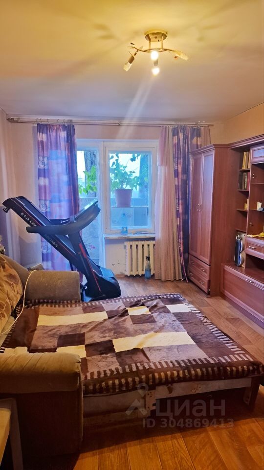 Продажа 1-комн квартиры на вторичном рынке Сосновый Бор, проспект Героев, 50