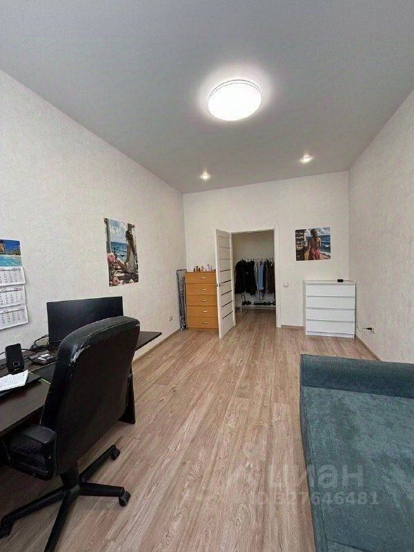 Продажа 2-комн квартиры на вторичном рынке Андреевка пгт, 33Б