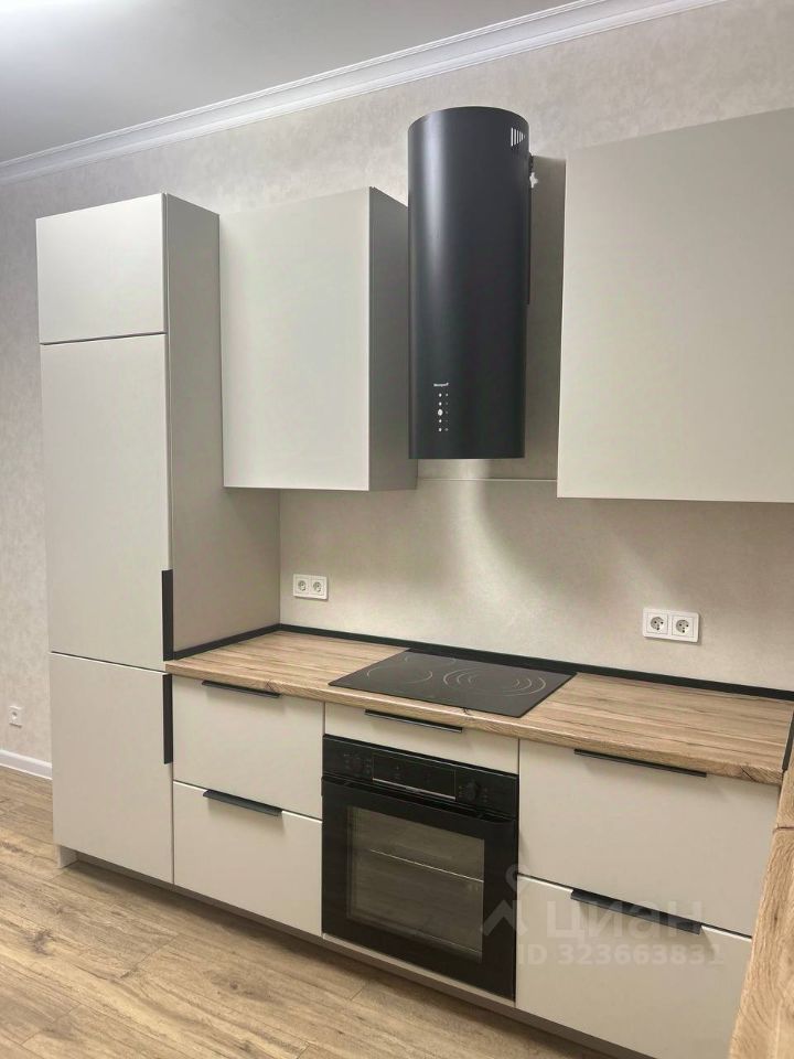 Продажа 2-комн квартиры на вторичном рынке Голубое пгт, бульвар Парковый, 2к2