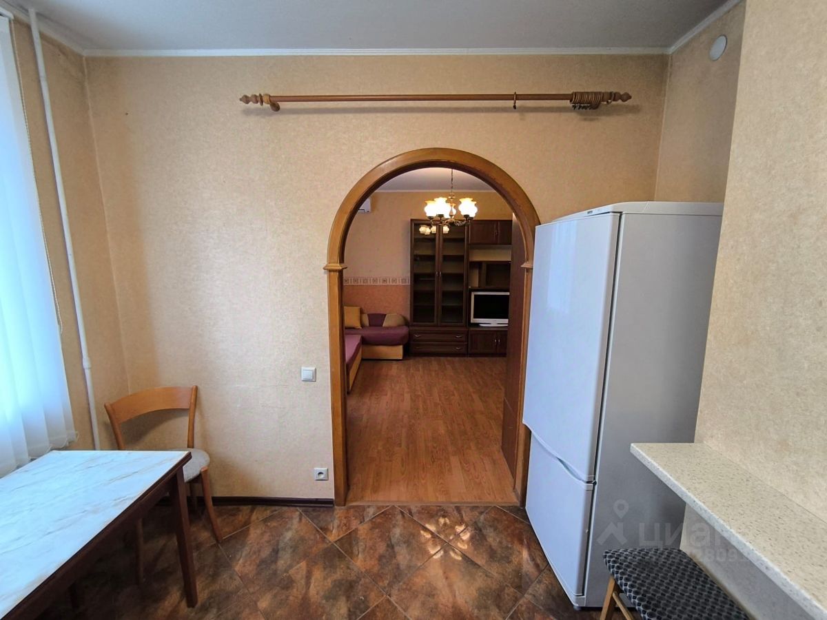 Аренда 1-комн квартиры на вторичном рынке улица 11-я Текстильщиков, 9