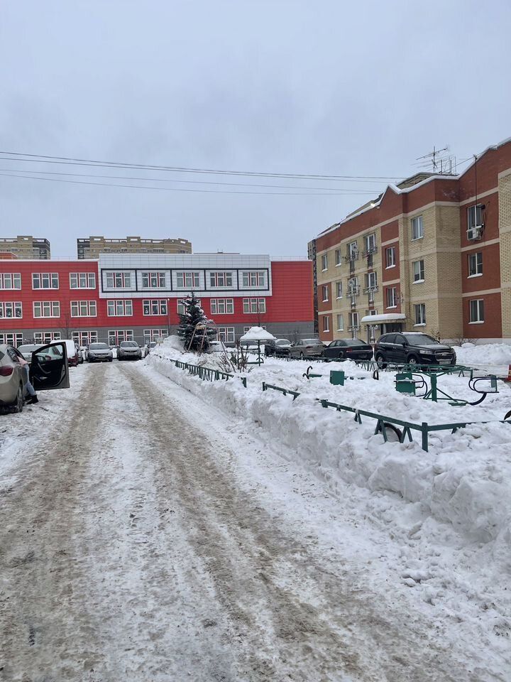 Продажа 1-комн квартиры на вторичном рынке Пушкино, улица Просвещения,  д. 3к2