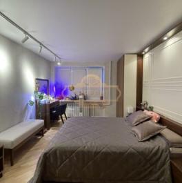 Продажа 4-комн квартиры на вторичном рынке Луначарского пр-кт,  д. 86,  к. 3