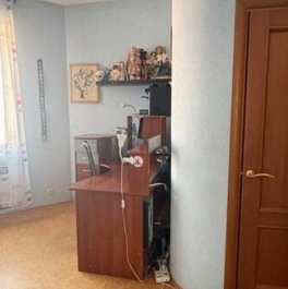 Продажа 4-комн квартиры на вторичном рынке ул Соловьиная Роща,  д. 8