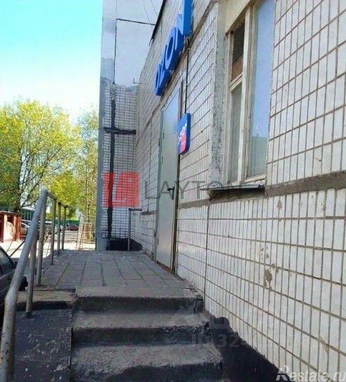 Продажа торгового помещения ул Ивана Франко,  д. 42/2