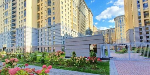 3-комн квартира Октябрьская наб,  д. 40