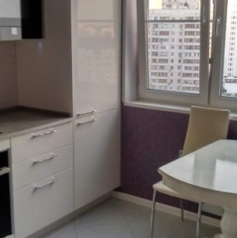 Продажа 2-комн квартиры на вторичном рынке улица Адмирала Руднева