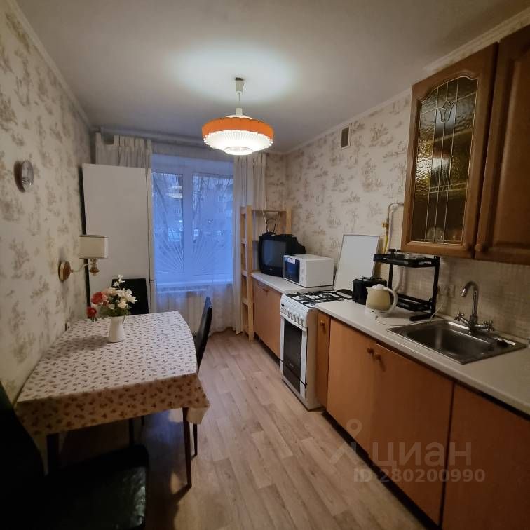 Аренда 1-комн квартиры на вторичном рынке Ракетный бульвар, 15