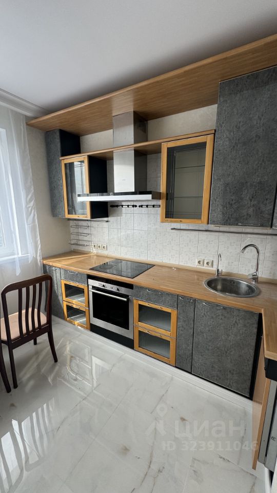 Продажа 2-комн квартиры на вторичном рынке Рублевское шоссе, 42К2