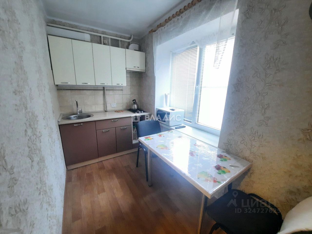 Продажа 2-комн квартиры на вторичном рынке Луховицы, Озерная улица, 24