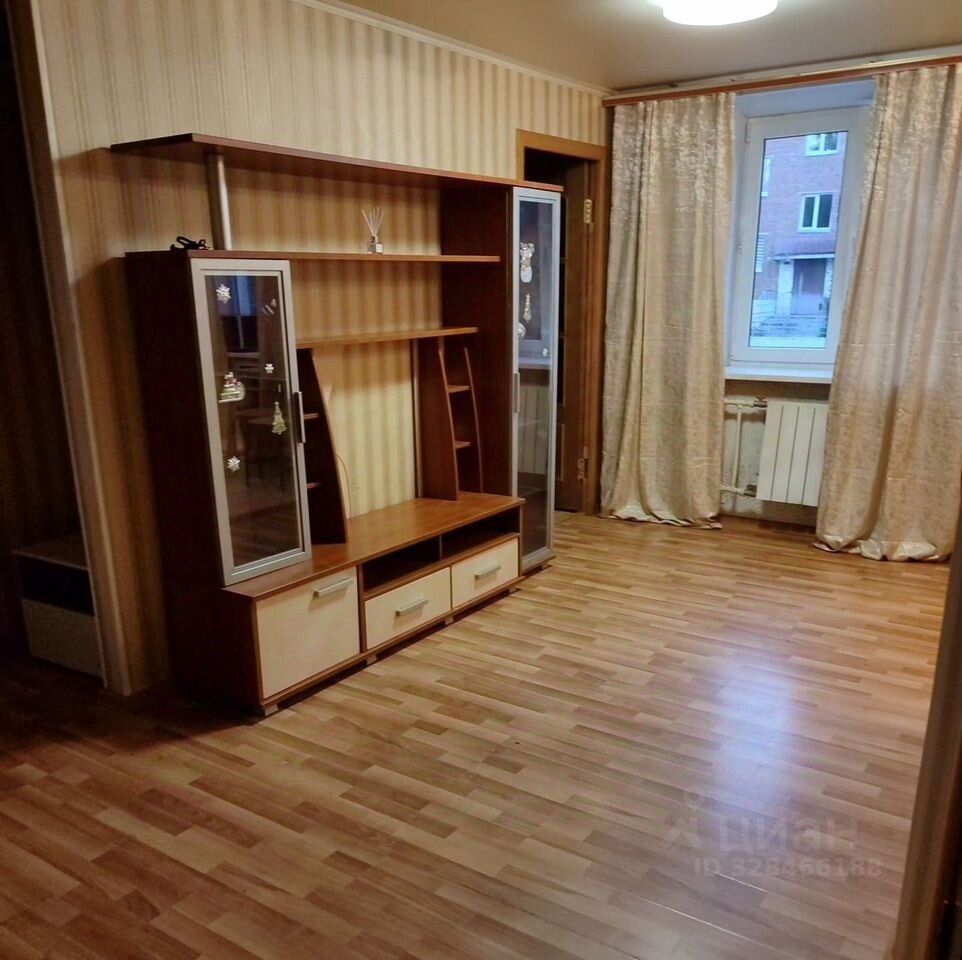 Аренда 2-комн квартиры на вторичном рынке Ступино, Садовая улица, 4