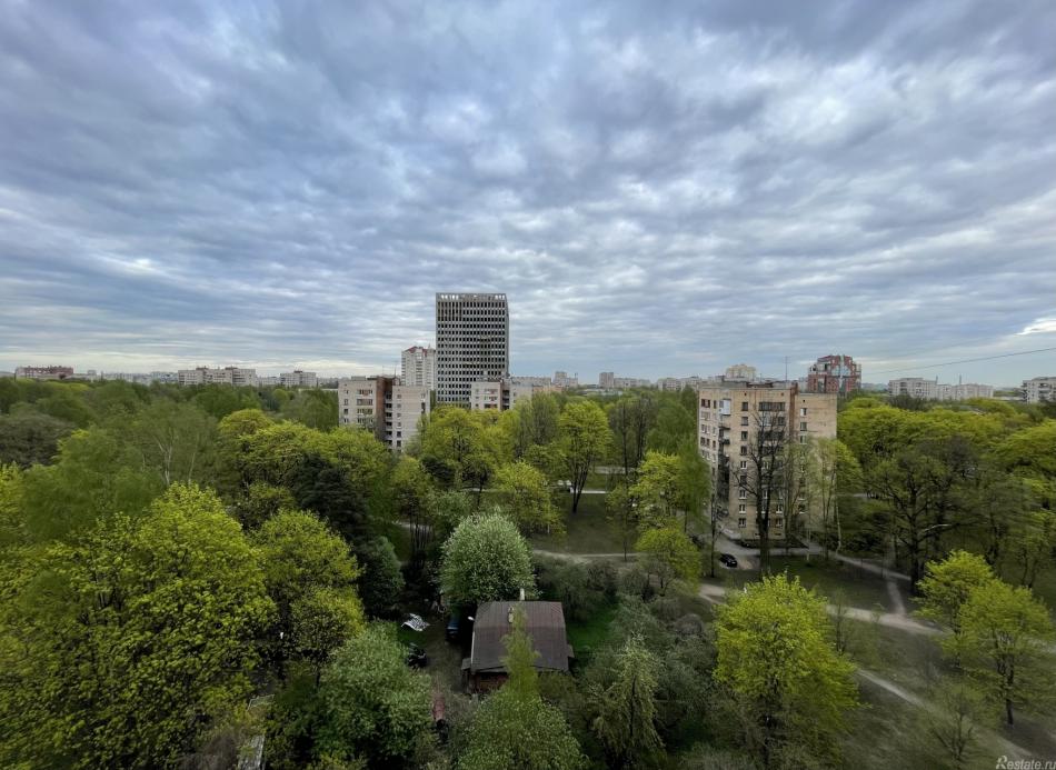 Продажа 4-комн квартиры на вторичном рынке Орбели ул,  д. 19
