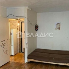 Продажа 1-комн квартиры на вторичном рынке улица Богданова,  д. 10